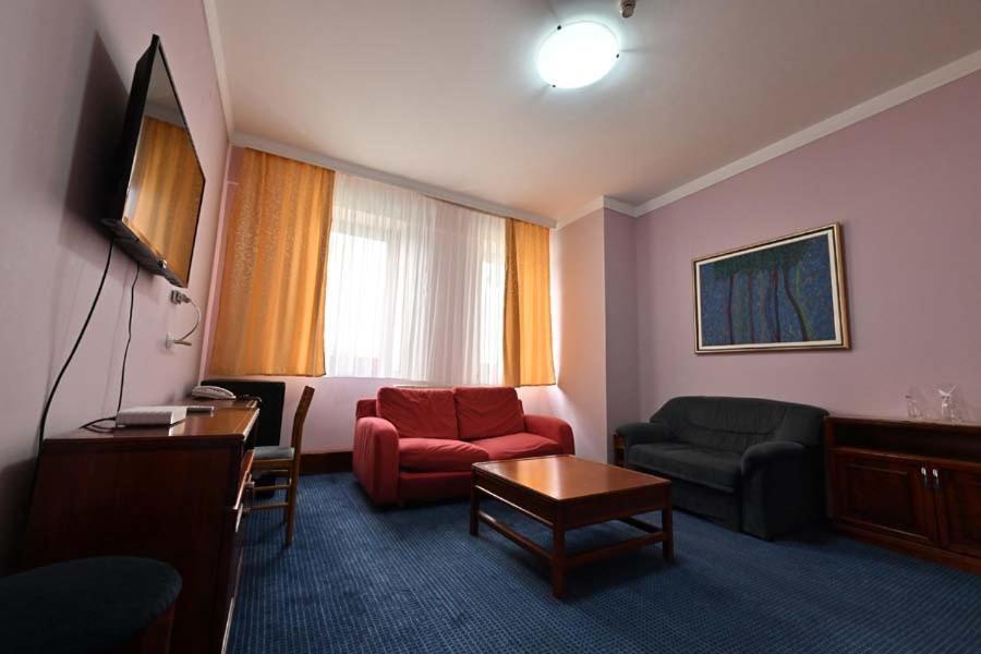 Hotel Norcev Grgetek Exterior foto