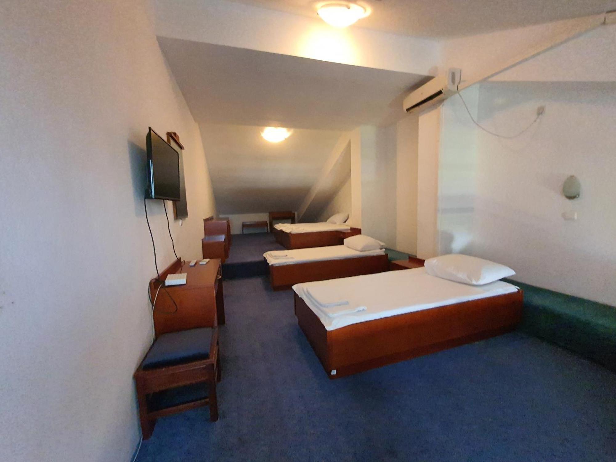Hotel Norcev Grgetek Exterior foto