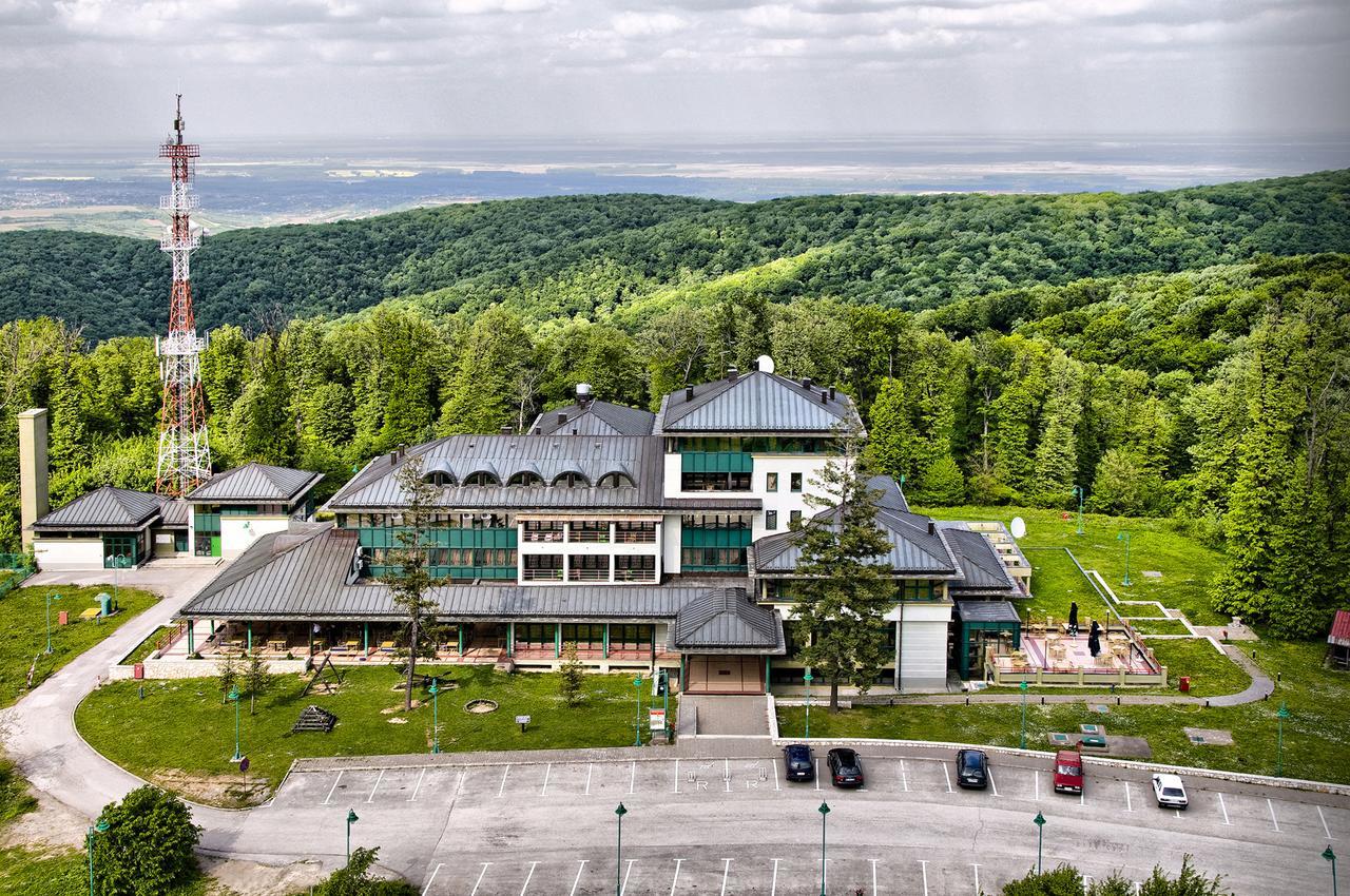 Hotel Norcev Grgetek Exterior foto